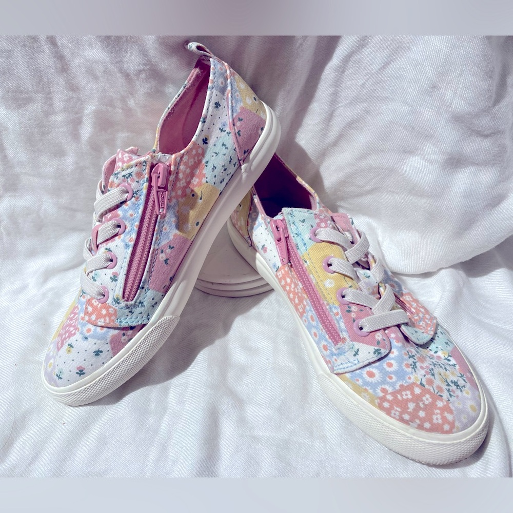 *3 for $20* Cat&Jack Patchwork Print Sneakers, Zippers/Laces, Kids 3/Womens 5.